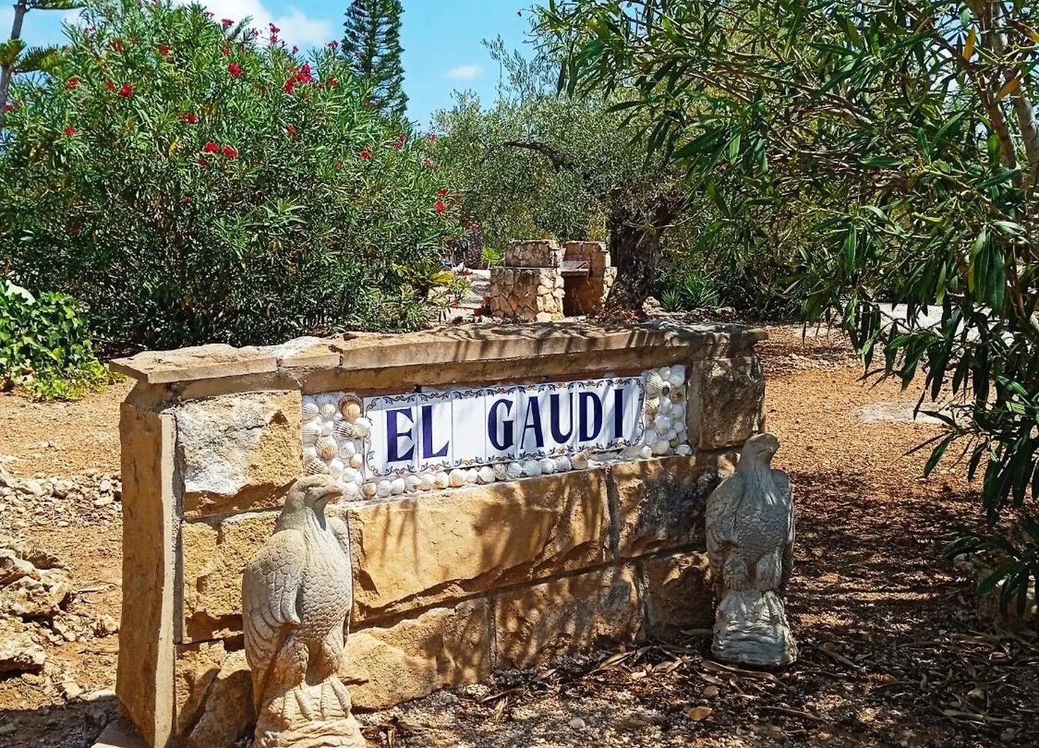 Finca El Gaudi, Casita Hendrika L'Ampolla 0*,